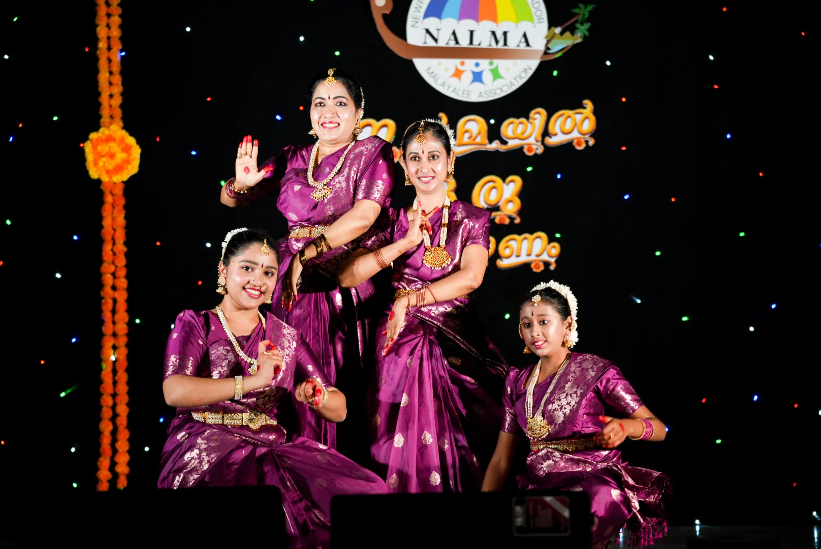 NALMAYIL ORU PONNONAM