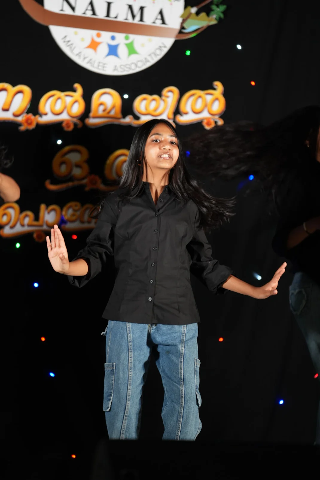 NALMAYIL ORU PONNONAM